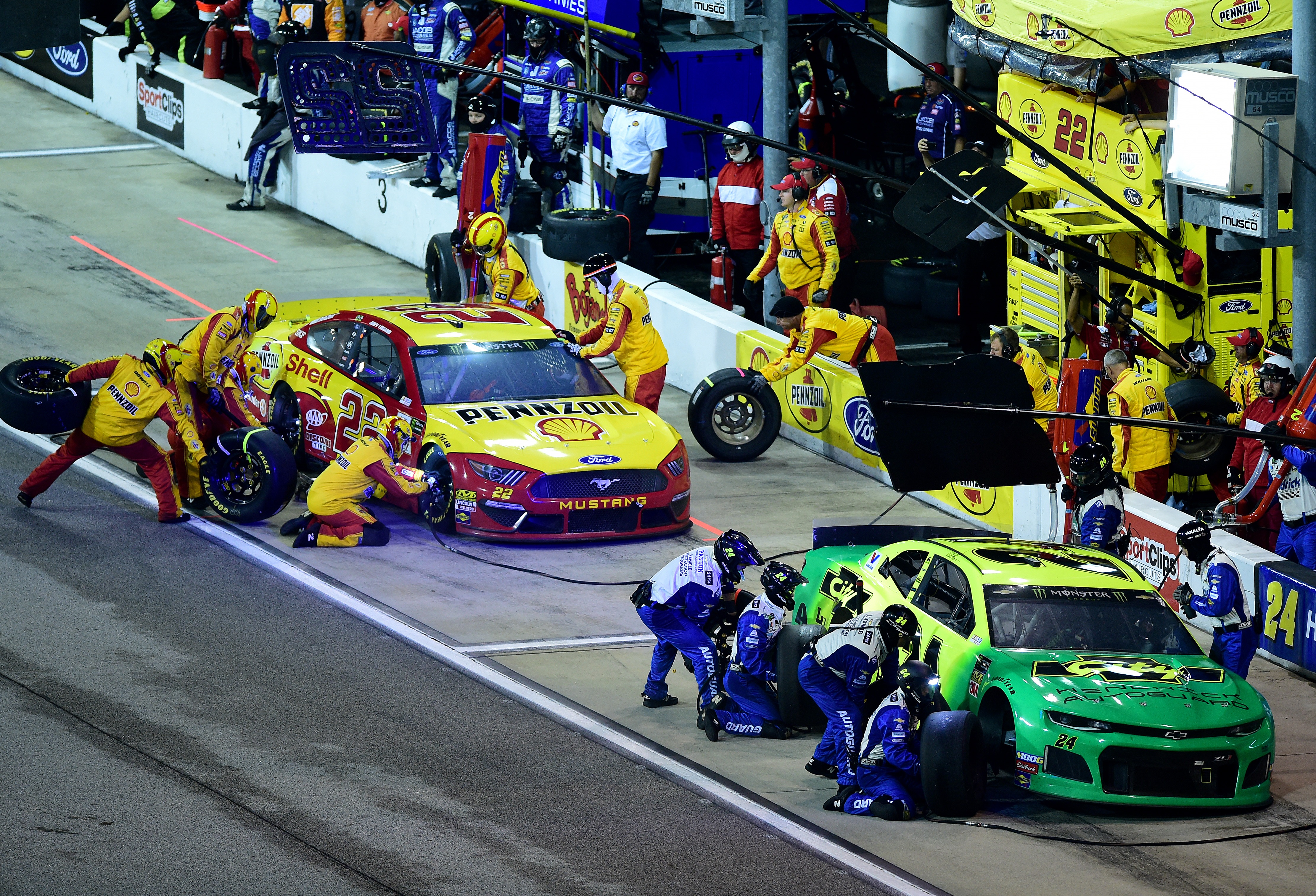 Monster Energy NASCAR Cup Series Bojangles' Southern 500