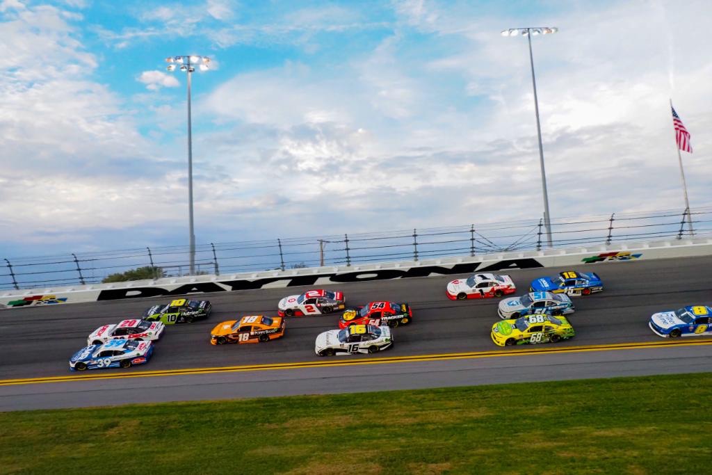 Saturday’s Beef. It’s What’s For Dinner 300 race preview – Race Review ...